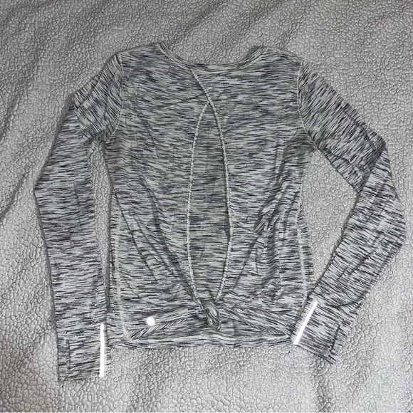 Lululemon Beat The Heat Long Sleeve - Picture 6 of 14